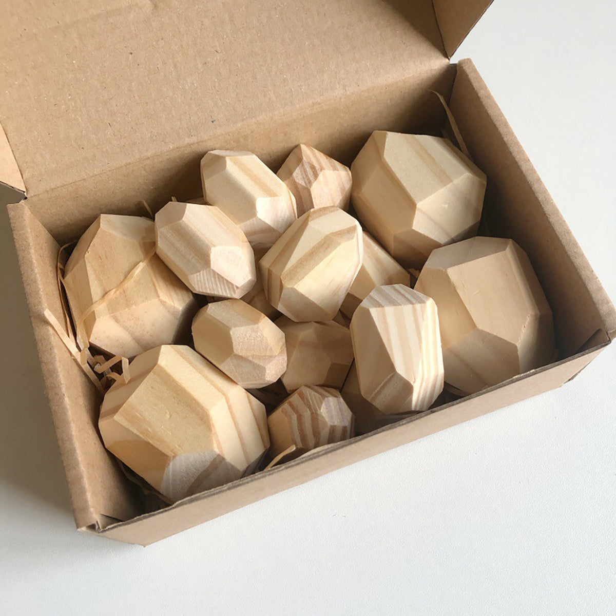 16 PCS Wooden Stone Stacking Blocks
