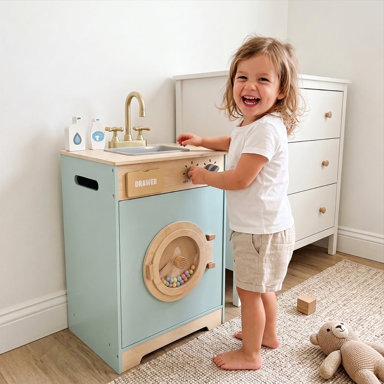 Wooden Pretend Play Toy Washing Machine with Accessories