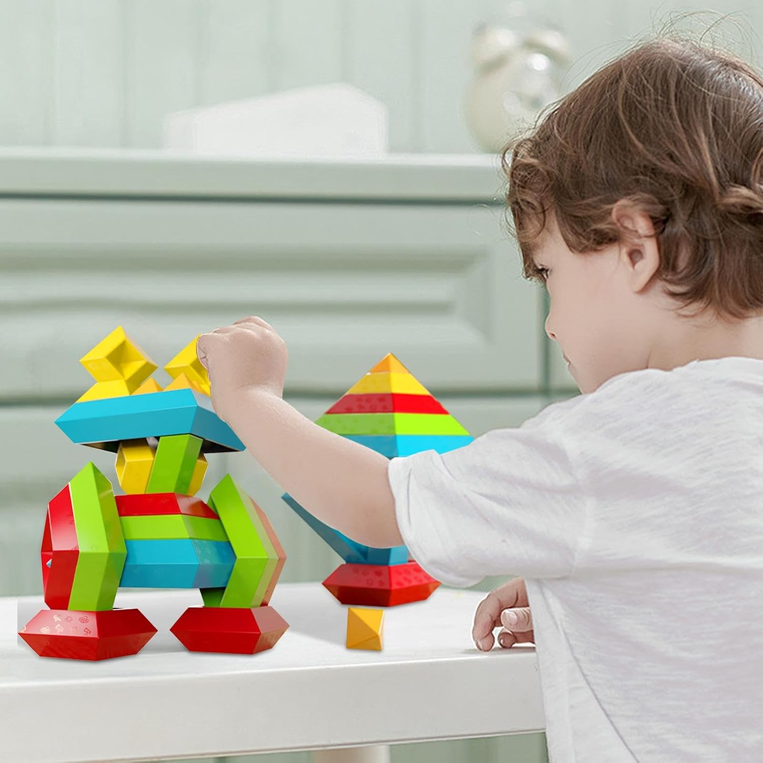 30-Piece Montessori Pyramid Building Blocks