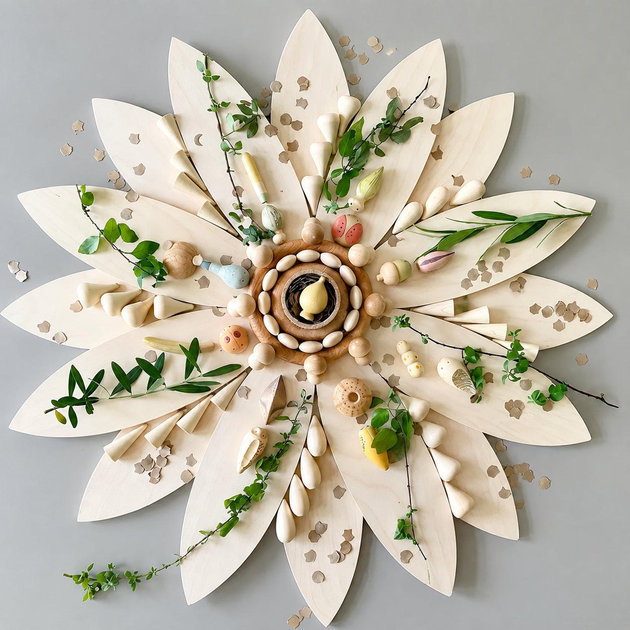 24-Piece Natural Wooden Petal Building Blocks with Tray