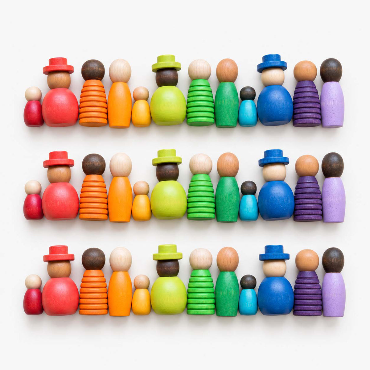 Diverse Wooden Peg Dolls Set