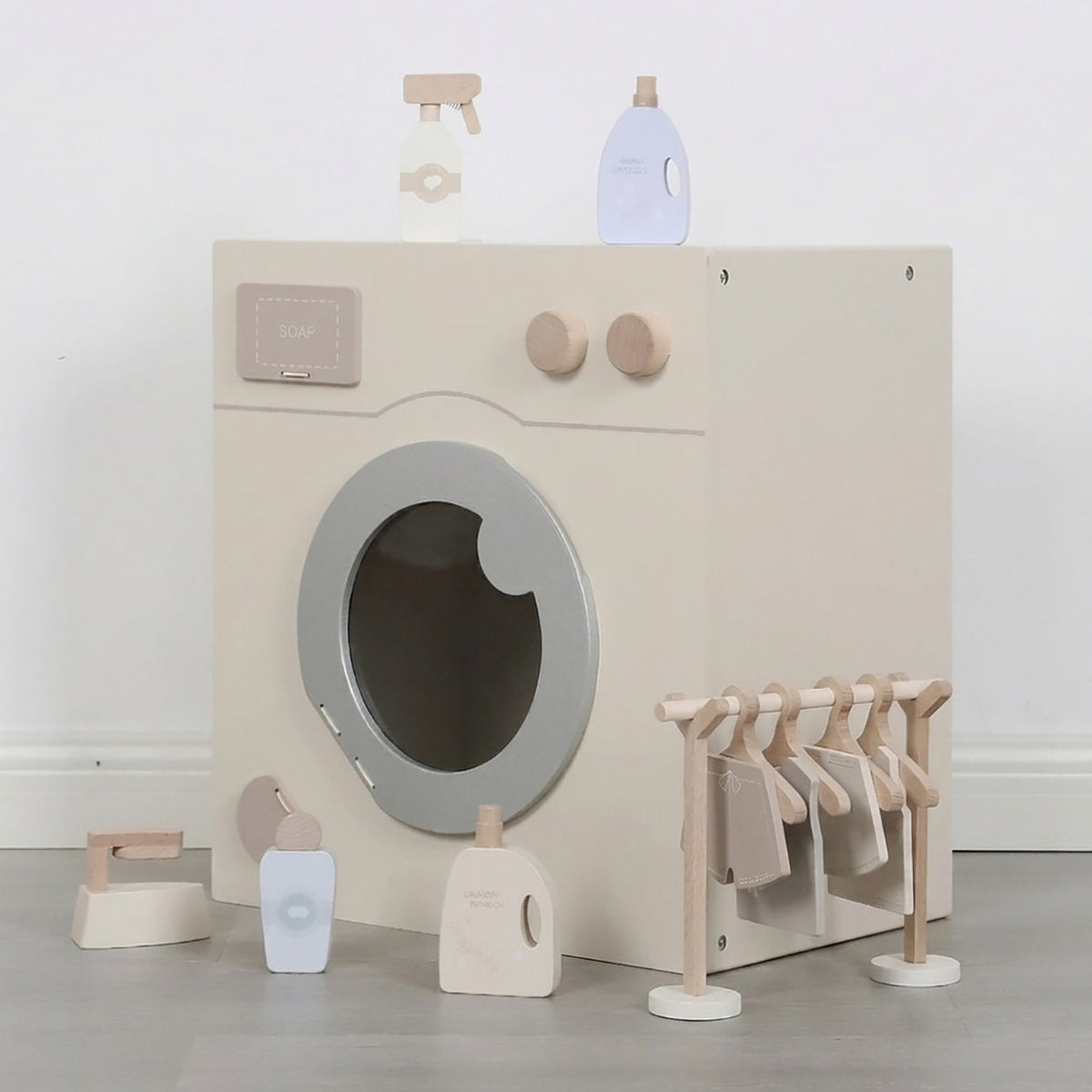 Wooden Pretend Laundry Play Set with Clothes & Hangers