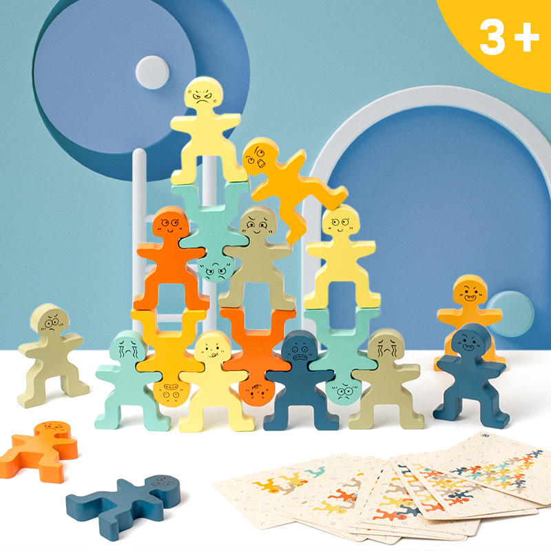 18 Figures & 20 Wooden Balancing Game