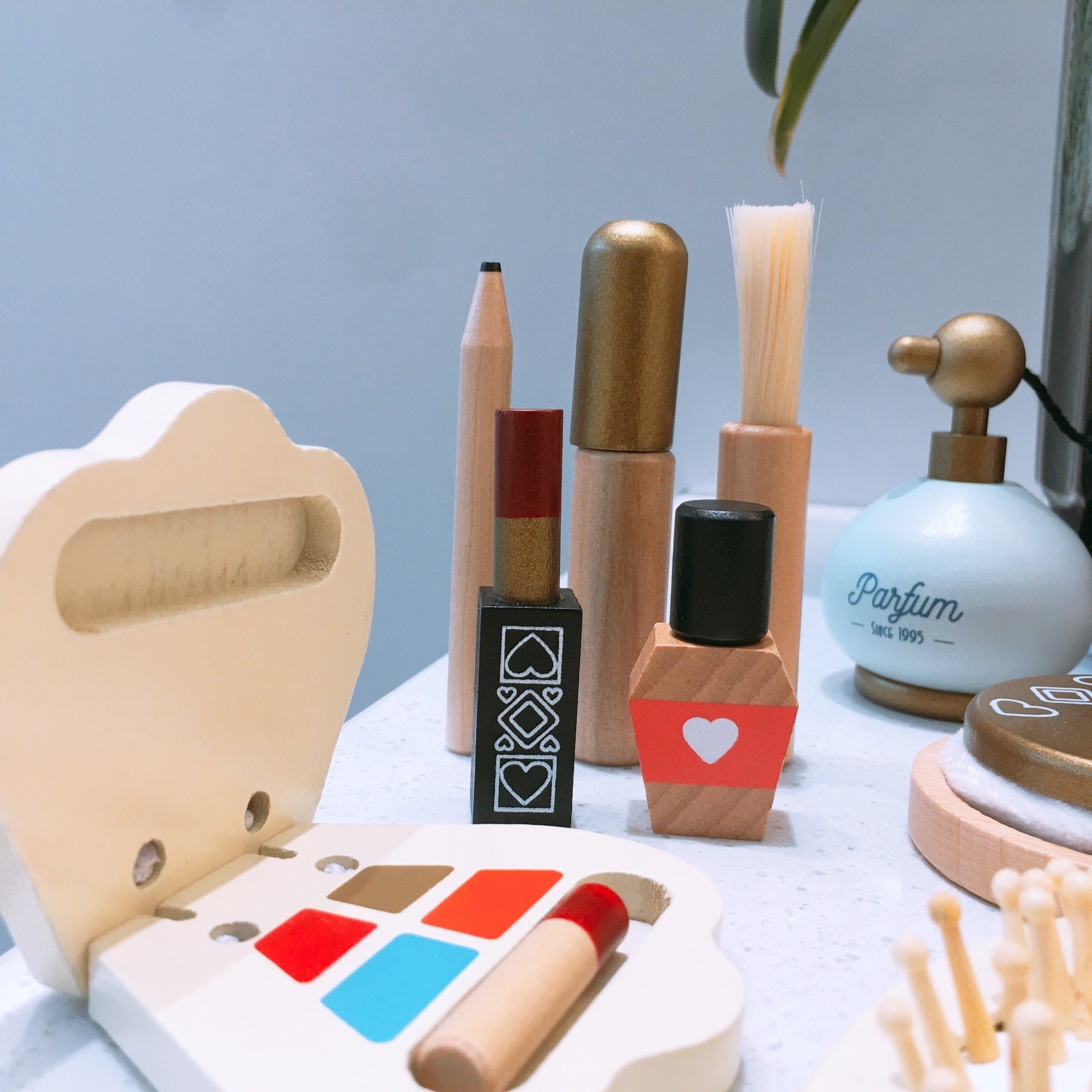 Wooden Pretend Makeup Set with Lipstick & Perfume