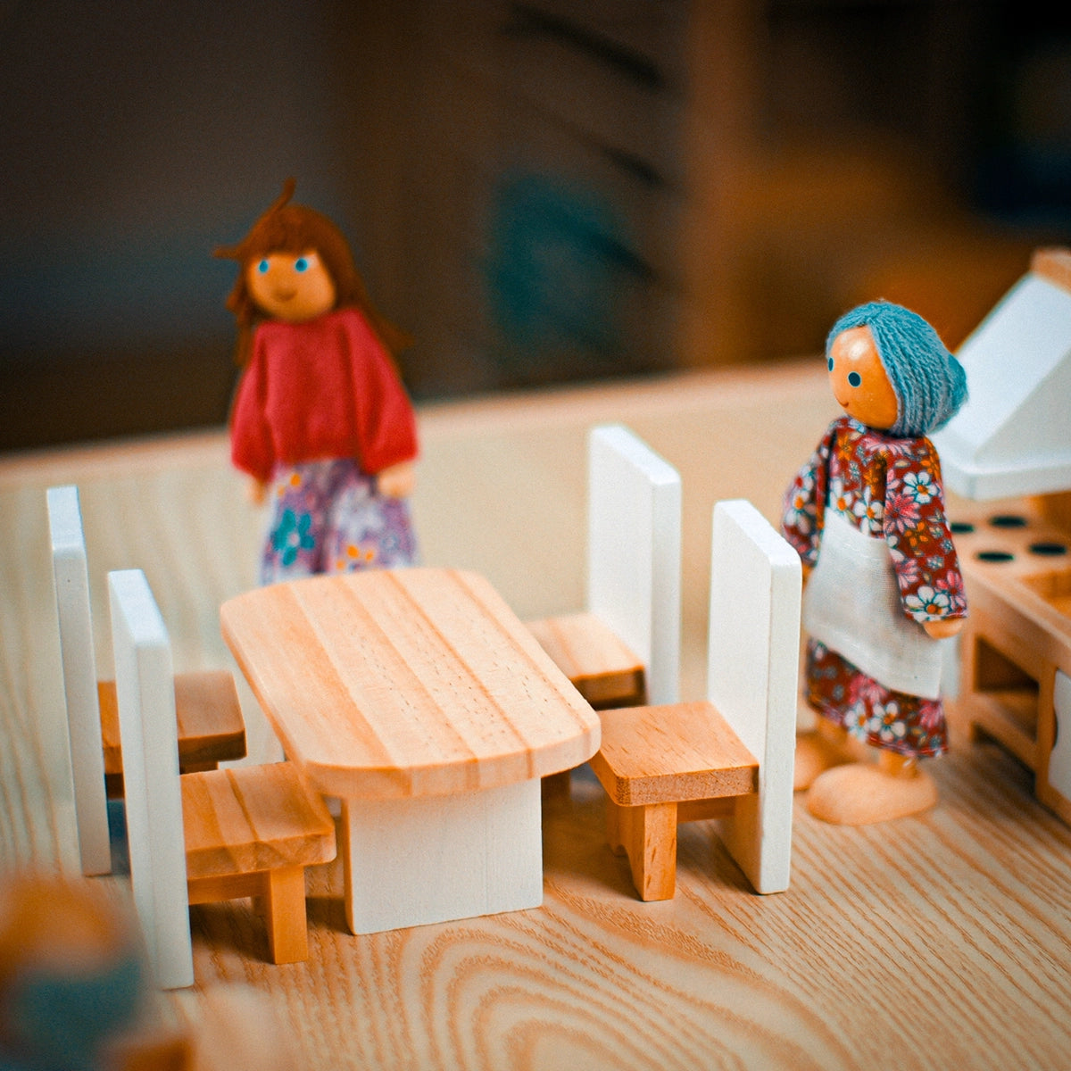 Wooden Dollhouse Furniture Set