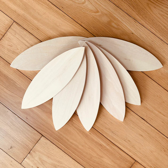 24-Piece Natural Wooden Petal Building Blocks with Tray